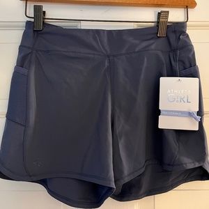 Girls NWT Athleta Girls record breaker short size xl 14